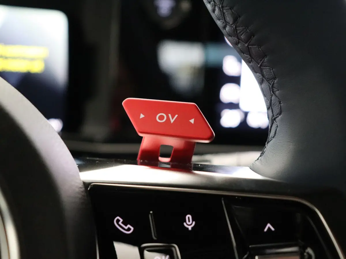 GTS 52 kWh | Pack Driving | Striping French Signature | Devialet |