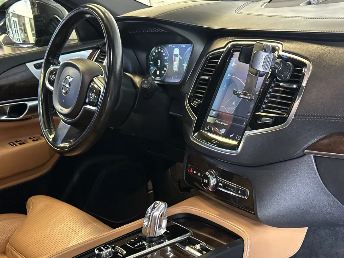 2.0 T8 Twin Engine AWD Inscription 360camera | Head-up | Panorama | Full option