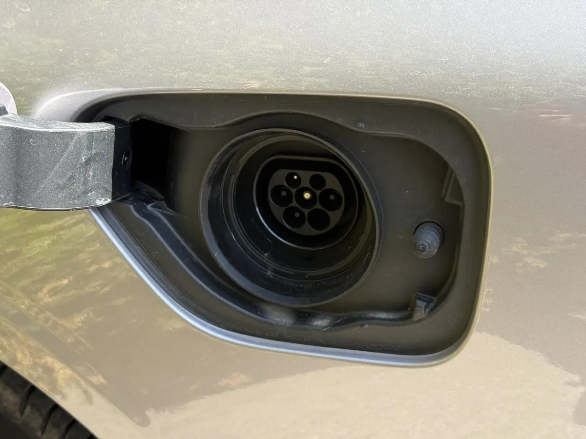 T8 Plug-in hybrid AWD Plus Dark | Blis | Trekhaak | Pano dak | Keyless | Elektrische stoelen | Head up display | 360 camera | Stuur en stoel verwarming | Harman / kardon audio | Cruise contr