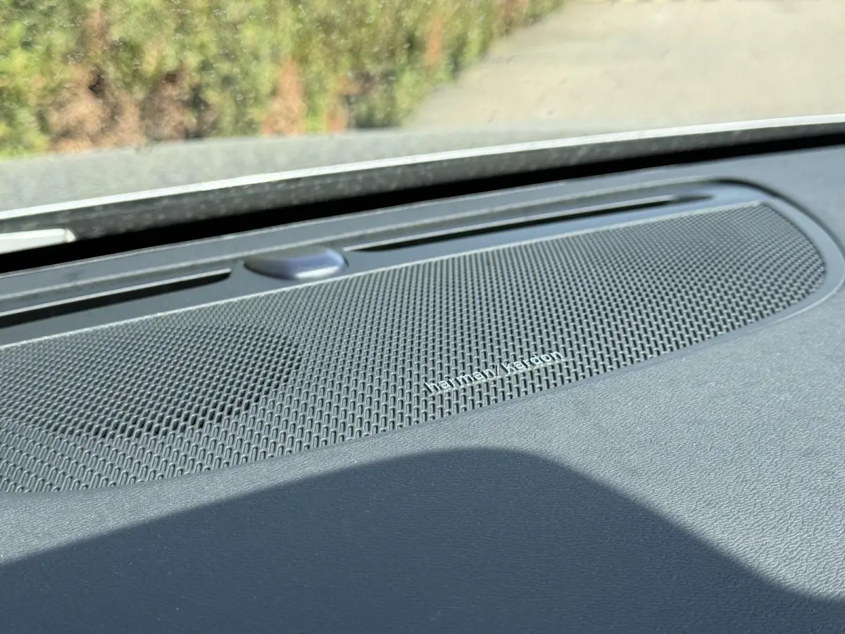 T8 Plug-in hybrid AWD Plus Dark | Blis | Trekhaak | Pano dak | Keyless | Elektrische stoelen | Head up display | 360 camera | Stuur en stoel verwarming | Harman / kardon audio | Cruise contr