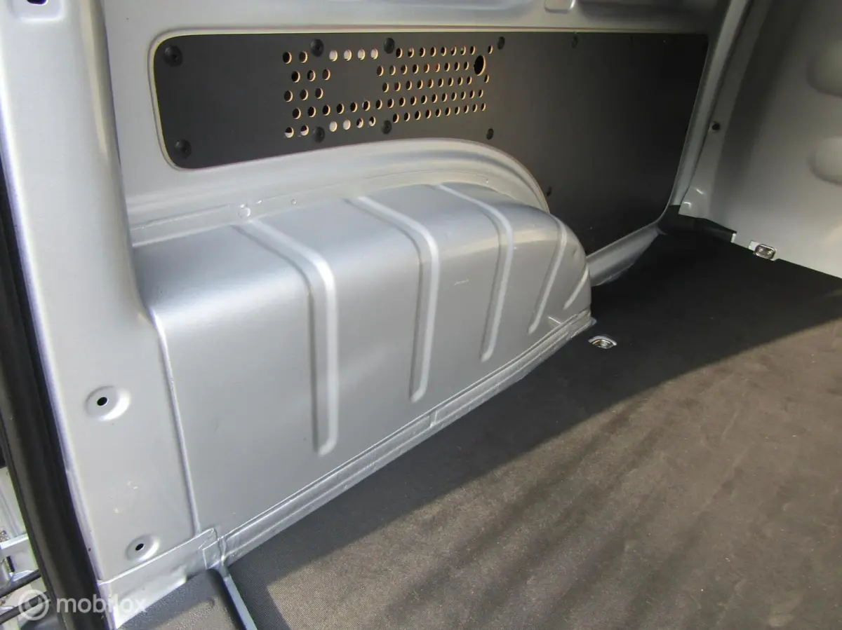 Bestel 2.0 TDI L1H1 BMT Trendline