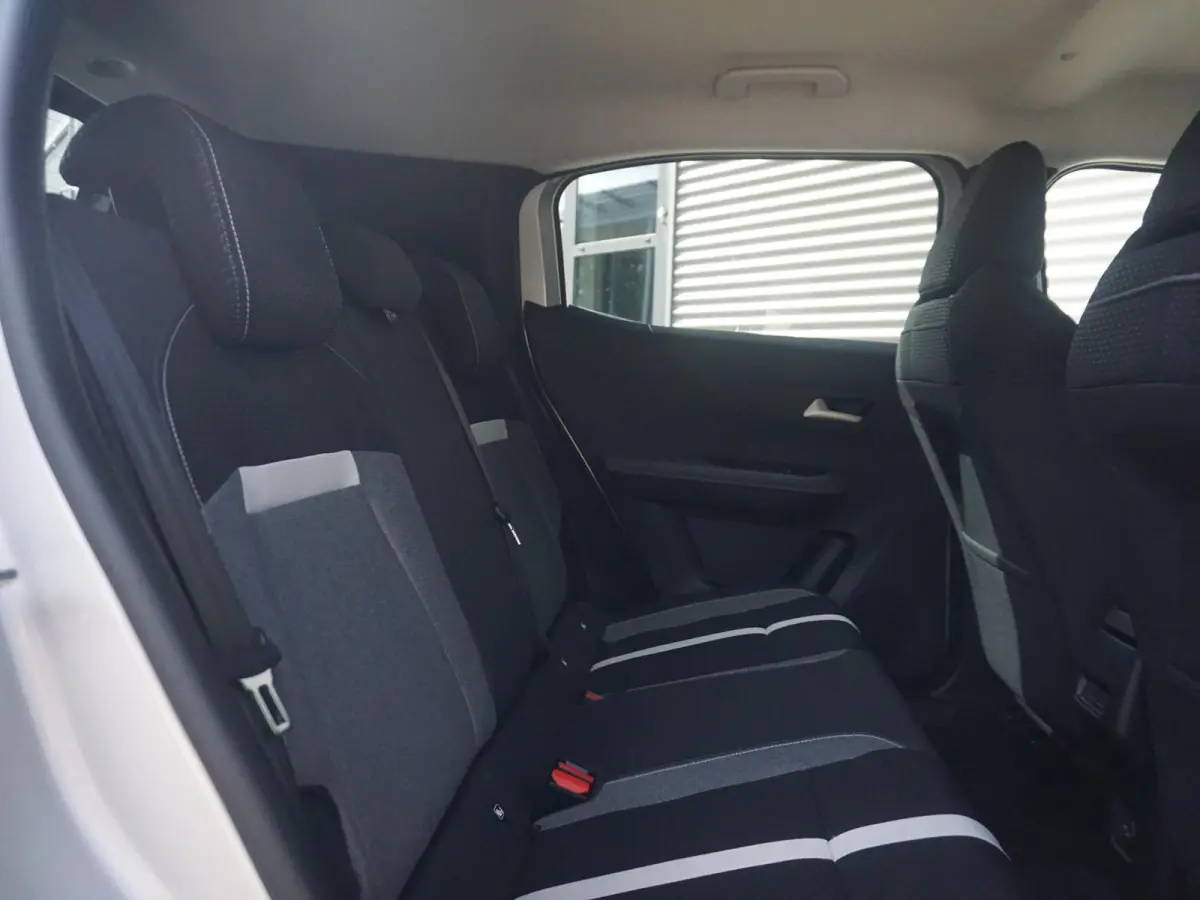1.2 Turbo Hybrid GS Keyless entry
