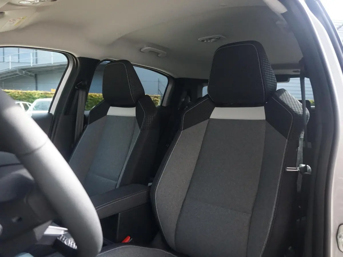 1.2 Turbo Hybrid GS Keyless entry