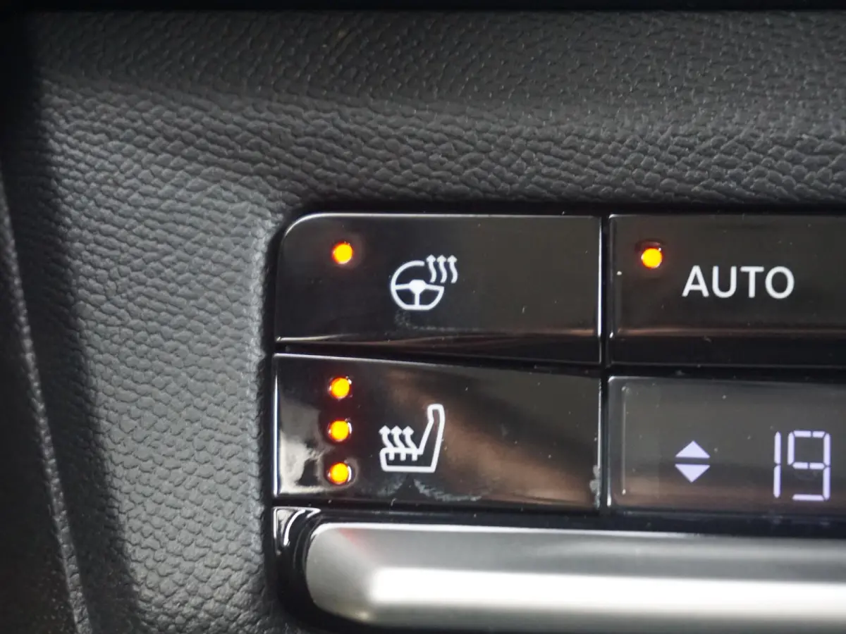 1.2 Turbo Hybrid GS Keyless entry