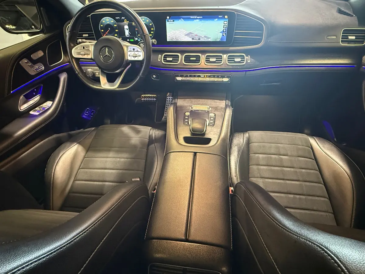 350 e 4MATIC APPLE CARPLAY SCHUIFDAK LUCHTVERING MEMORY SEATS STOEL SFEERVERLICHTING AD. CRUISE