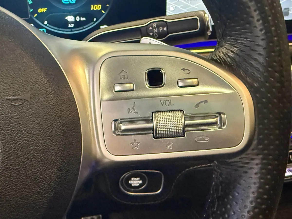 350 e 4MATIC APPLE CARPLAY SCHUIFDAK LUCHTVERING MEMORY SEATS STOEL SFEERVERLICHTING AD. CRUISE