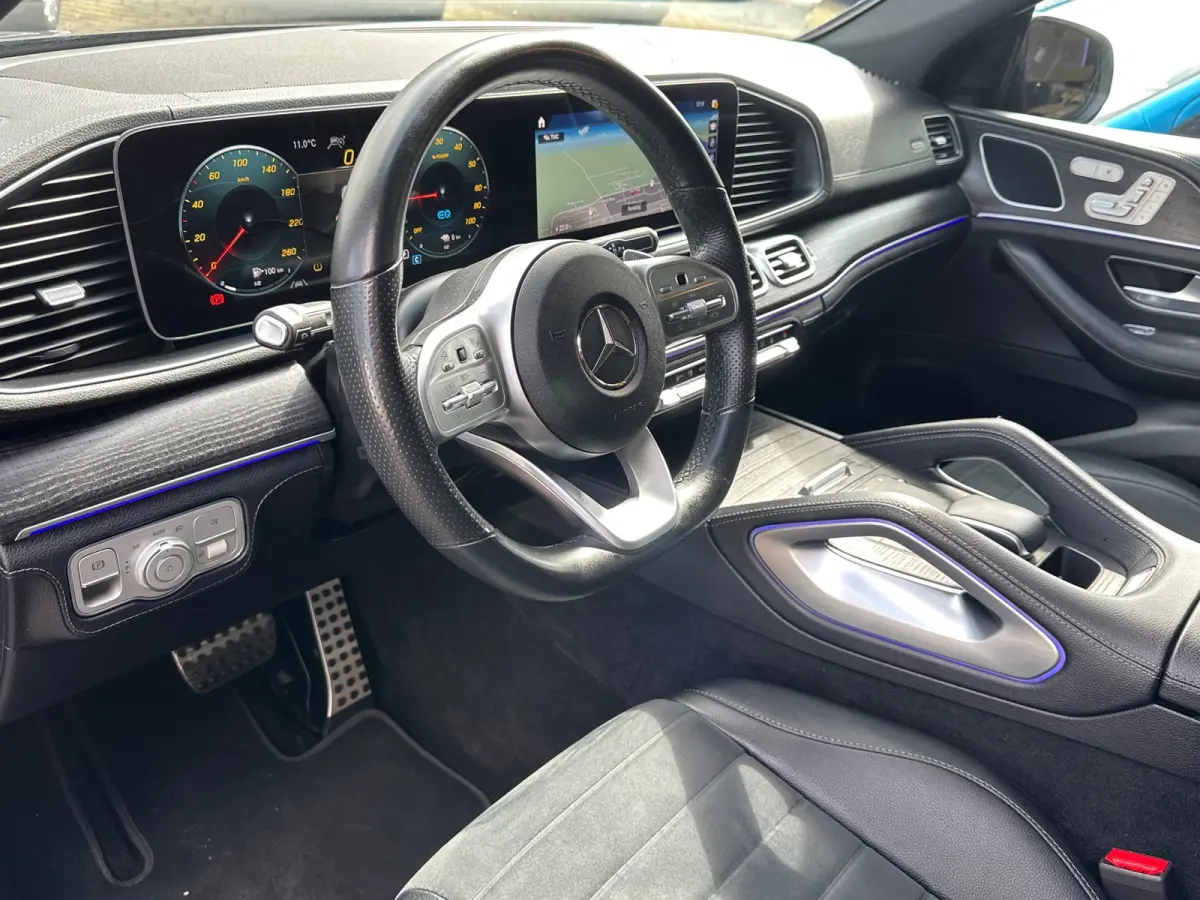 350 e 4MATIC APPLE CARPLAY SCHUIFDAK LUCHTVERING MEMORY SEATS STOEL SFEERVERLICHTING AD. CRUISE