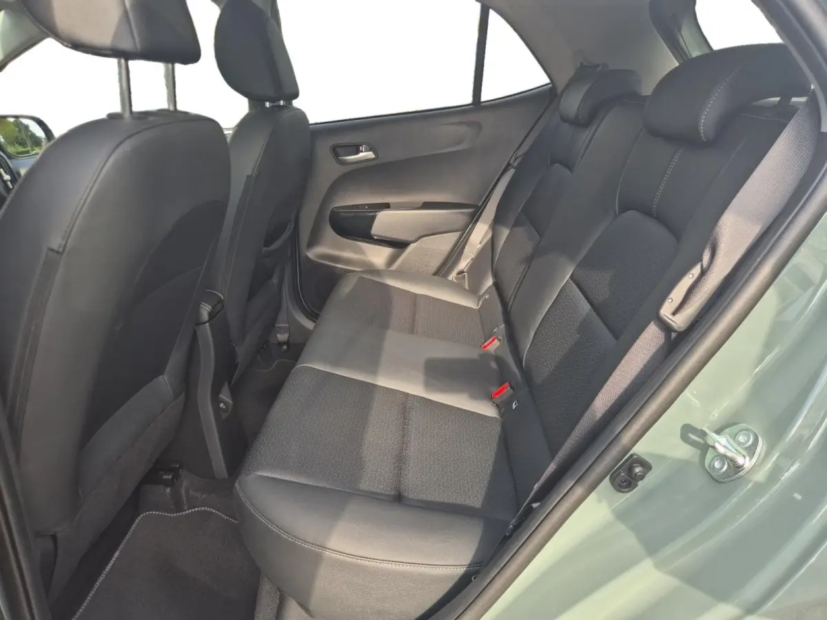 1.0 DPI GT-Line | Cruise Control | Climate Control | Camera | Navigatie | Stoelverwarming | Stuurverwarming | Open Dak |