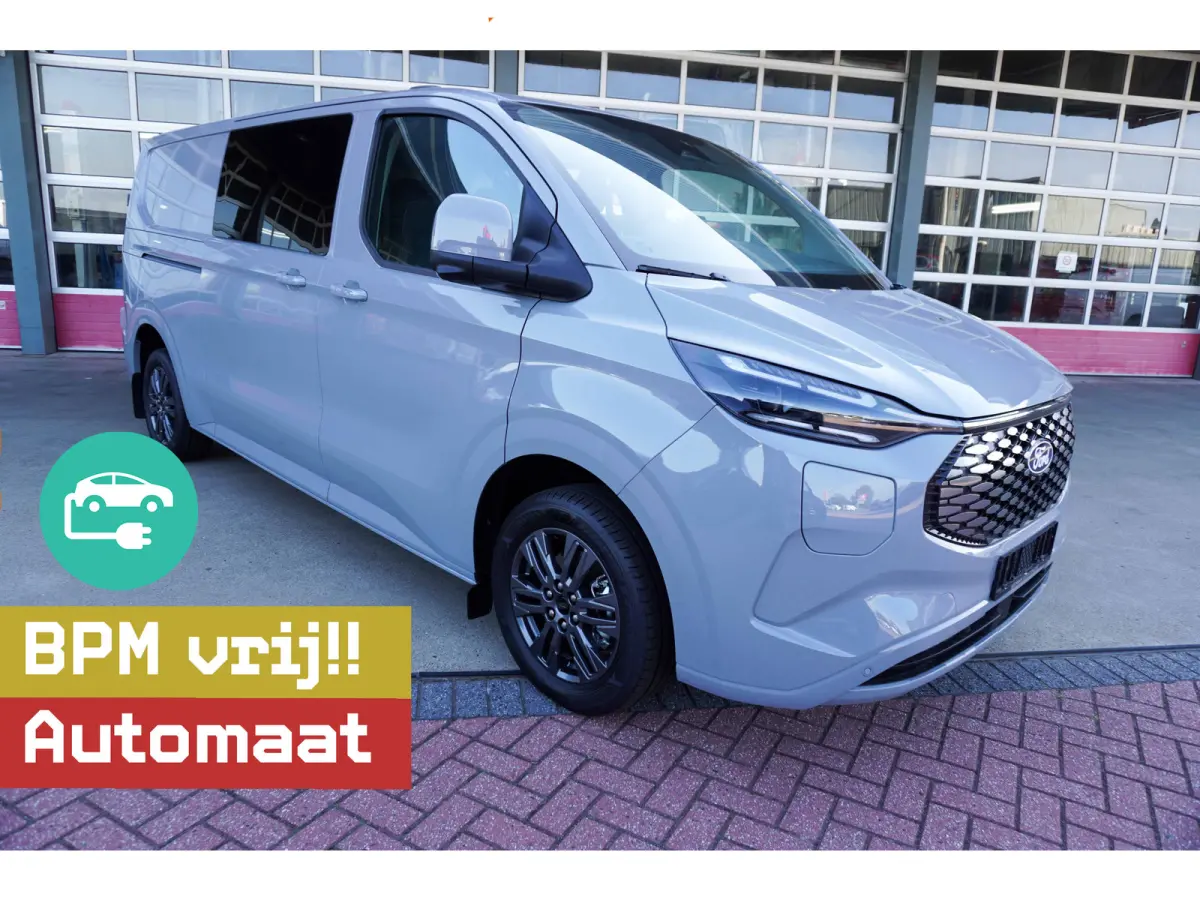 Cust. 320 L2H1 Limited 71 kWh 160KW/218PK DC. Automaat nr. V086 | Airco | Adap.Cruise | Navi | 360 Camera | Schuifdeur L+R