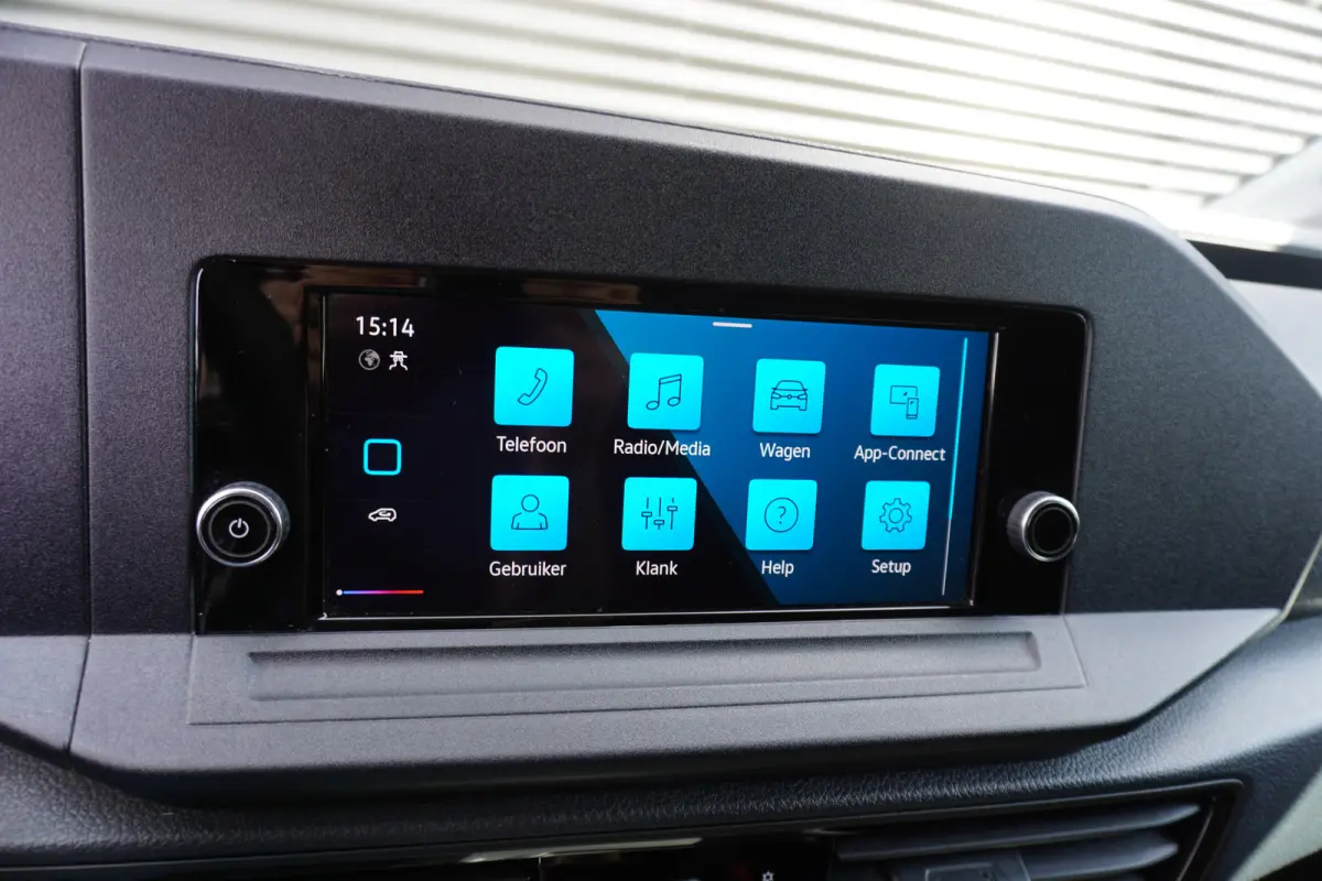 102pk Apple Carplay Parkeersensoren Cruise control Multifunctioneel stuurwiel