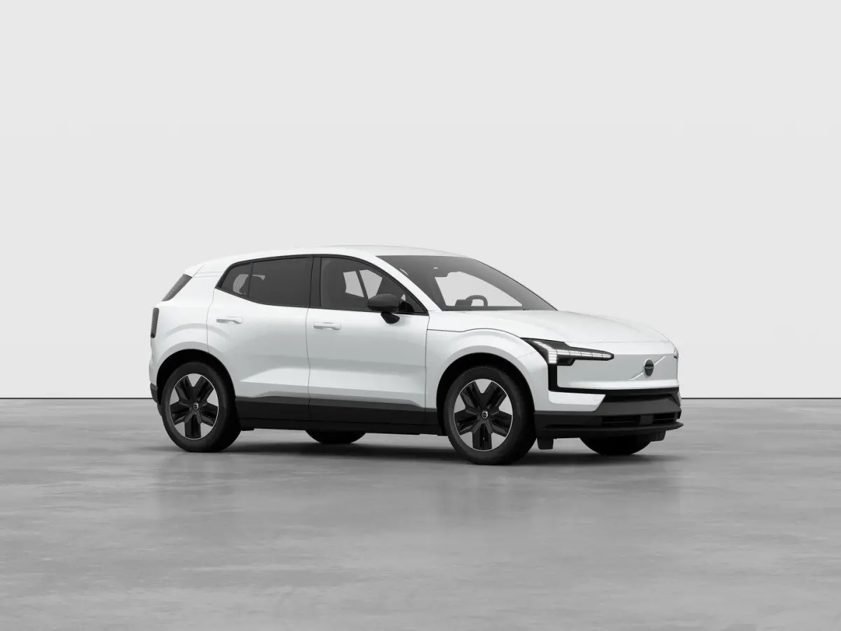 P5 Plus Europa 51 kWh | Bliss | Keyless | Stuur & stoel verwarming | Harman kardon audio |