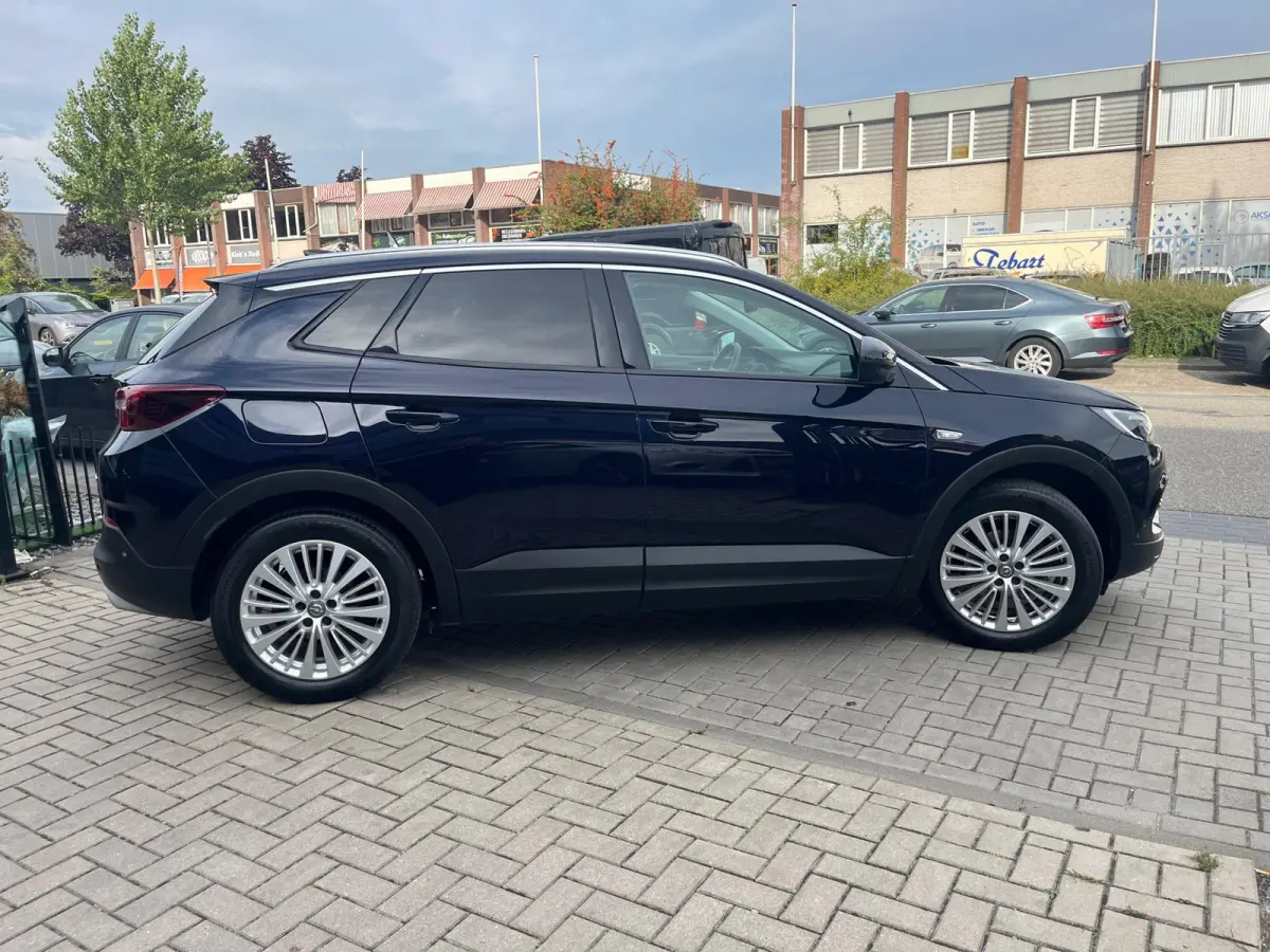 1.2 Turbo Business Executive, navi, camera, carplay