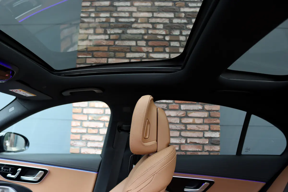 400 e 4MATIC AMG Line | Hyperscreen | Distronic+ | Massage | Stoelventilatie | HUD | 3D-Display | Verwarmd Stuurwiel | Burmester | Vlakkenverwarming | Digital Light |