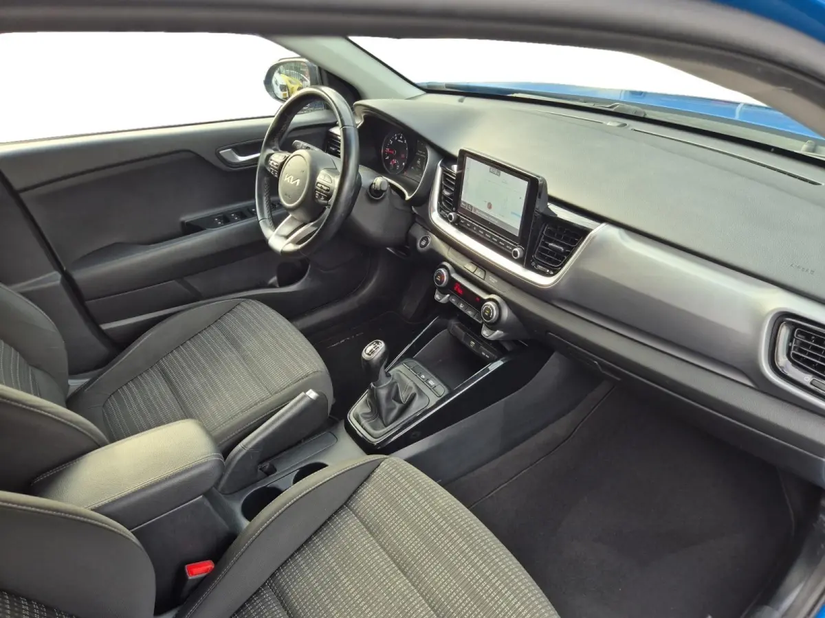 1.0 T-GDi MHEV DynamicPlusLine | Cruise Control | Climate Control | Camera | Navigatie | Parkeersensoren | Trekhaak | Zwart Dak |