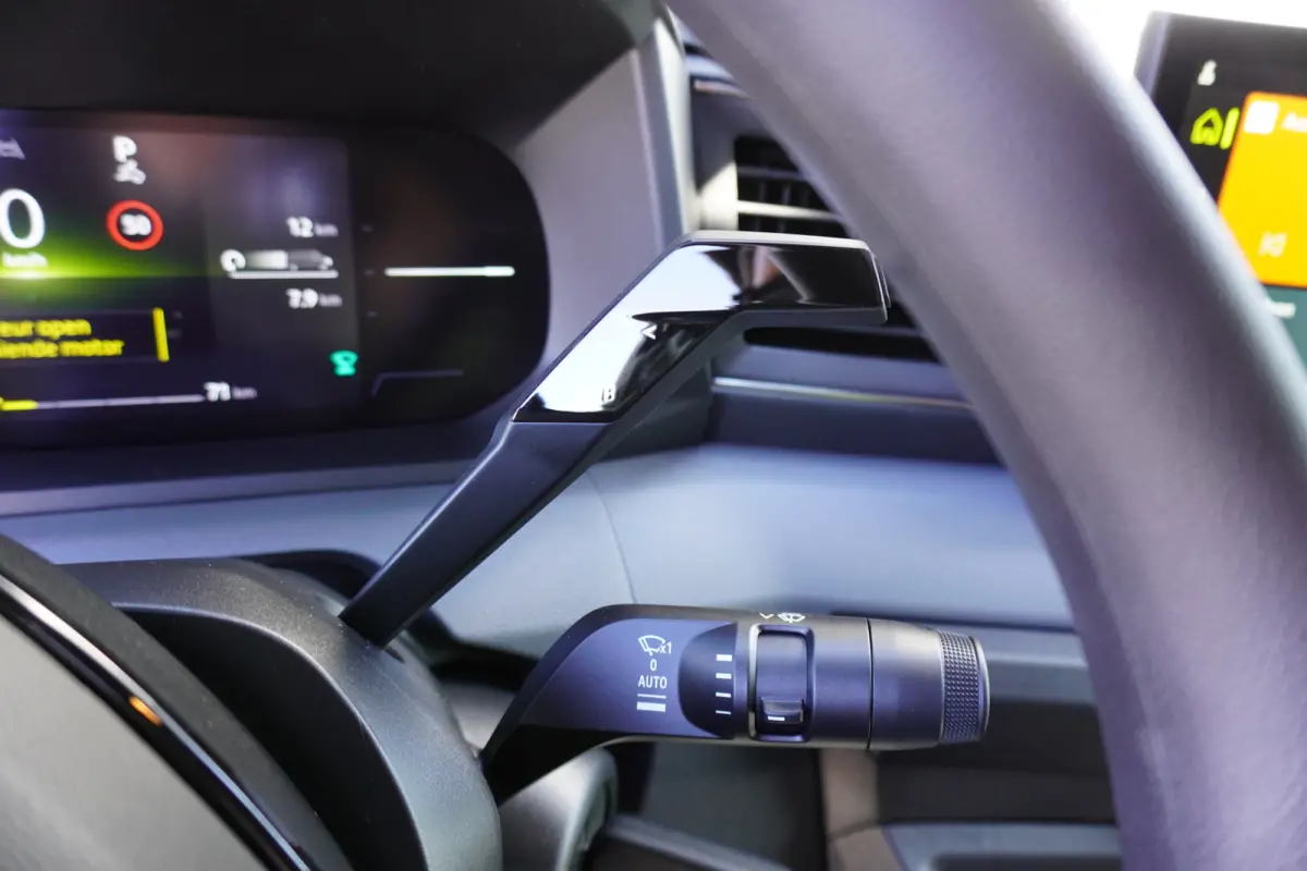 T35 L3H2 Extra long range 87 kWh 420km Range WLTP Trekhaak Apple Carplay Camera Cruise control Parkeersensoren