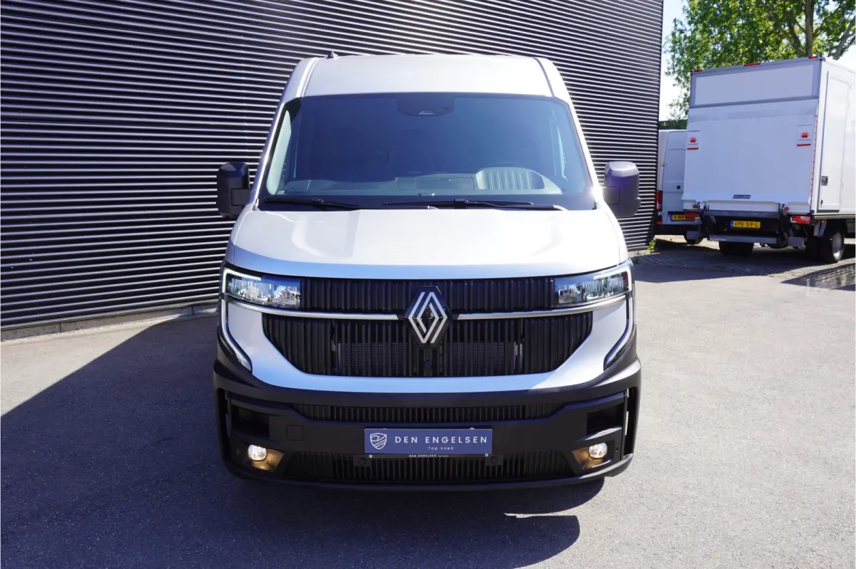T35 L3H2 Extra long range 87 kWh 420km Range WLTP Trekhaak Apple Carplay Camera Cruise control Parkeersensoren