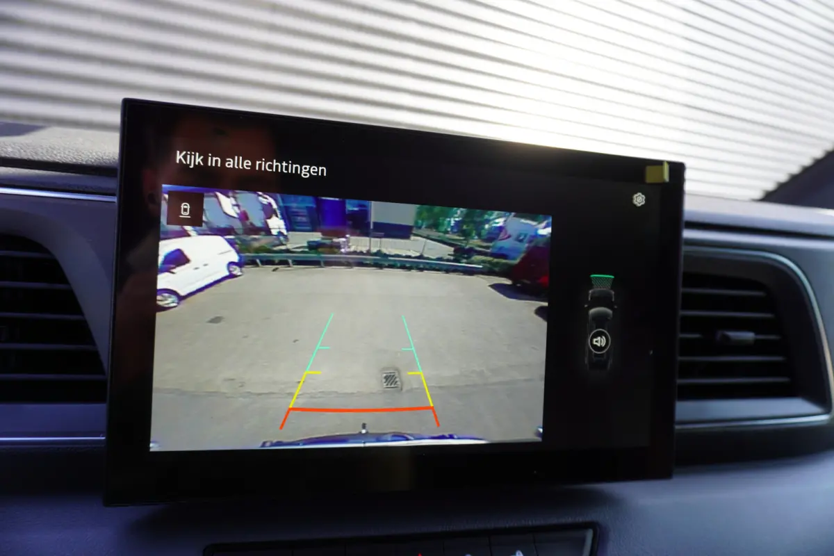 T35 L3H2 Extra long range 87 kWh 420km Range WLTP Trekhaak Apple Carplay Camera Cruise control Parkeersensoren