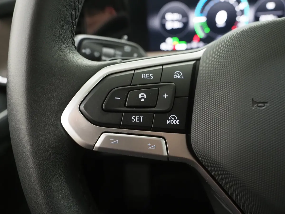 1.5 eHybrid Elegance 272PK | Leder/Alcantara | Trekhaak | Massage | 360 | Sfeerlicht | Adaptive Cruise | Matrix