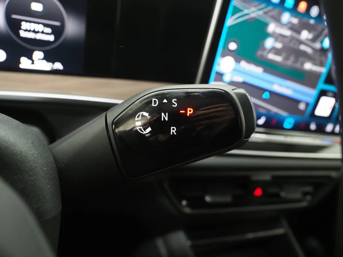 1.5 eHybrid Elegance 272PK | Leder/Alcantara | Trekhaak | Massage | 360 | Sfeerlicht | Adaptive Cruise | Matrix