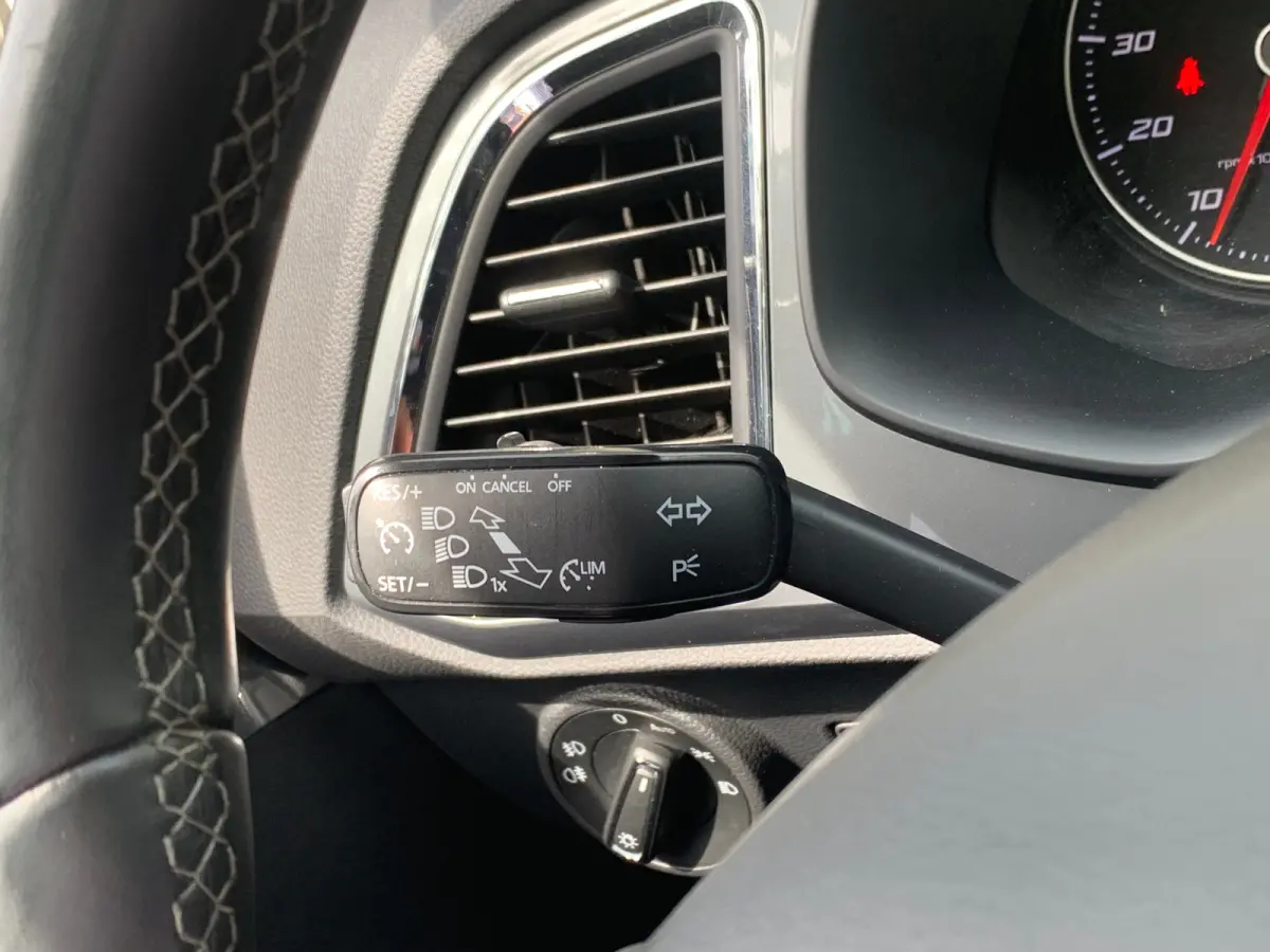 1.4 EcoTSI Xcellence Airco | Camera | Cruise Control | DAB | LED | LMV 17" | Navi | PDC V&A |