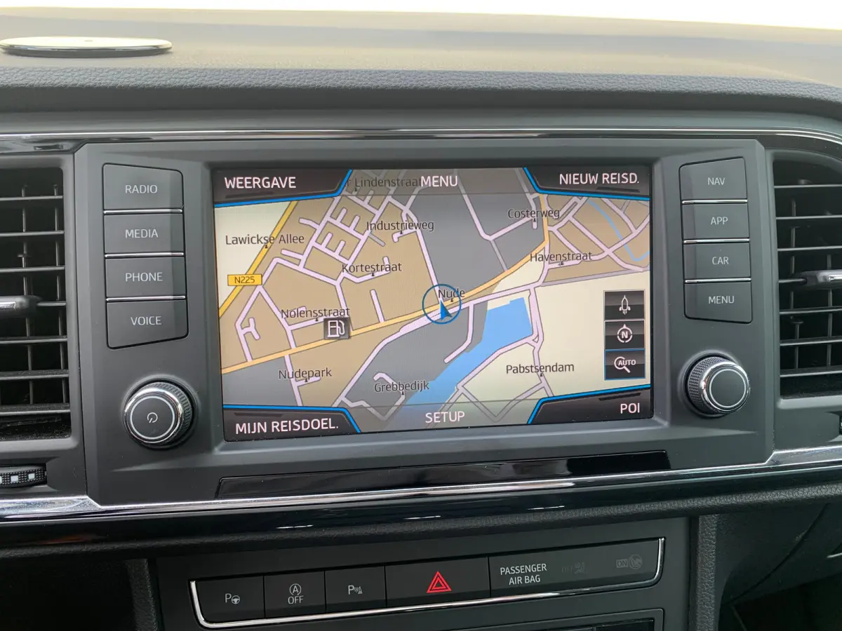 1.4 EcoTSI Xcellence Airco | Camera | Cruise Control | DAB | LED | LMV 17" | Navi | PDC V&A |