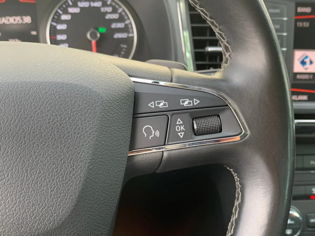1.4 EcoTSI Xcellence Airco | Camera | Cruise Control | DAB | LED | LMV 17" | Navi | PDC V&A |