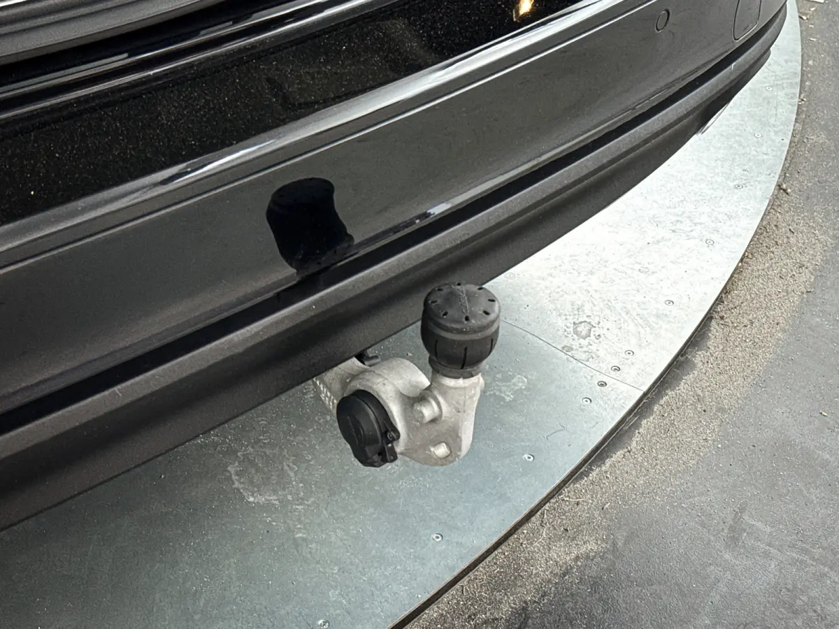 D4 Aut. Momentum Pro | Parkeercamera | Trekhaak