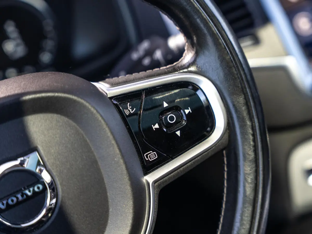 2.0 T8 Twin Engine AWD Inscription|PANO|ACC|21'