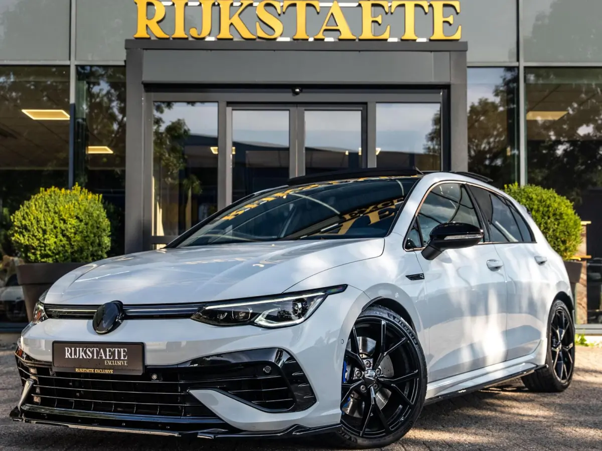 2.0 TSI R 4Motion|PANO|NURB|H&K|AKRA|ACC|19'