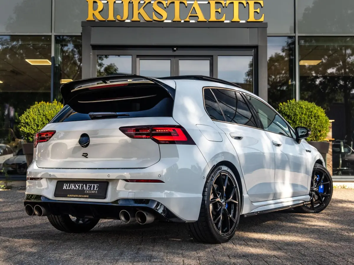 2.0 TSI R 4Motion|PANO|NURB|H&K|AKRA|ACC|19'