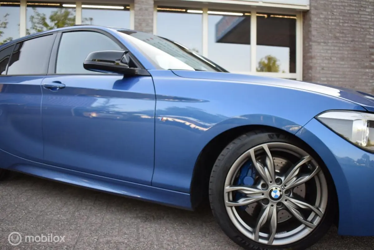 M135i xDrive High Executive Cruise Stoelv Goed onderhoud