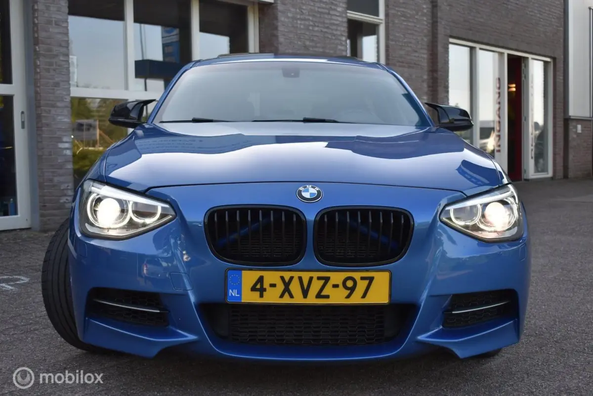 M135i xDrive High Executive Cruise Stoelv Goed onderhoud