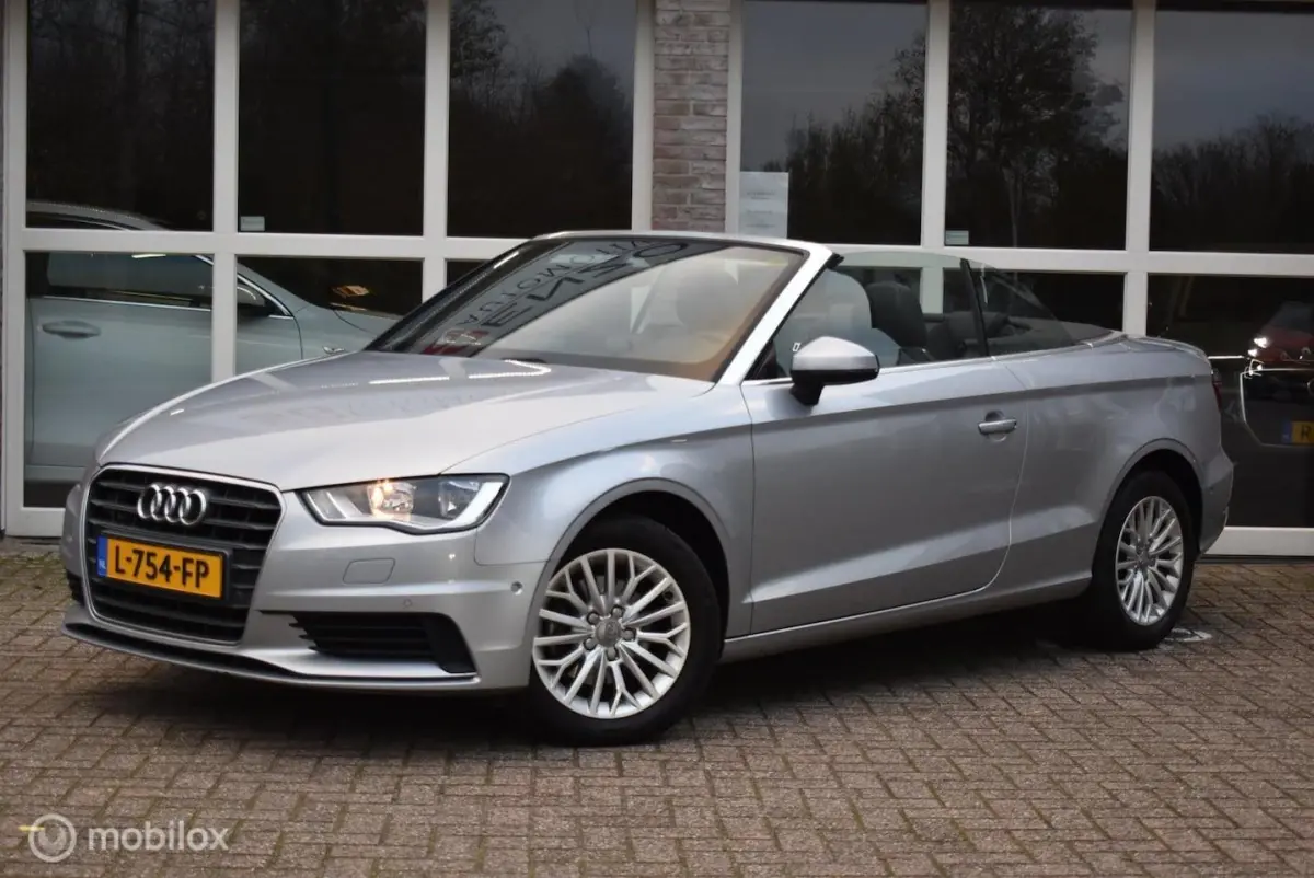 1.4 TFSI Ambiente Pro Line Plus Cabrio Dealer onderhoud Trekhaak