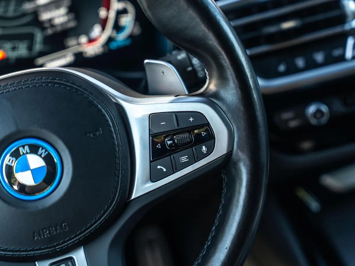 xDrive30e M-SPORT|360° CAMERA|ACC|20''|SFEERV.