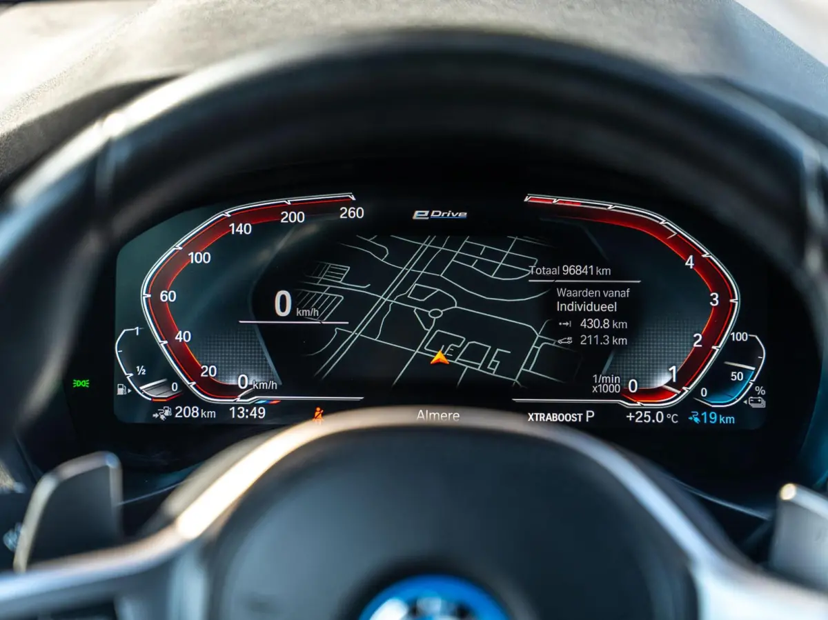 xDrive30e M-SPORT|360° CAMERA|ACC|20''|SFEERV.