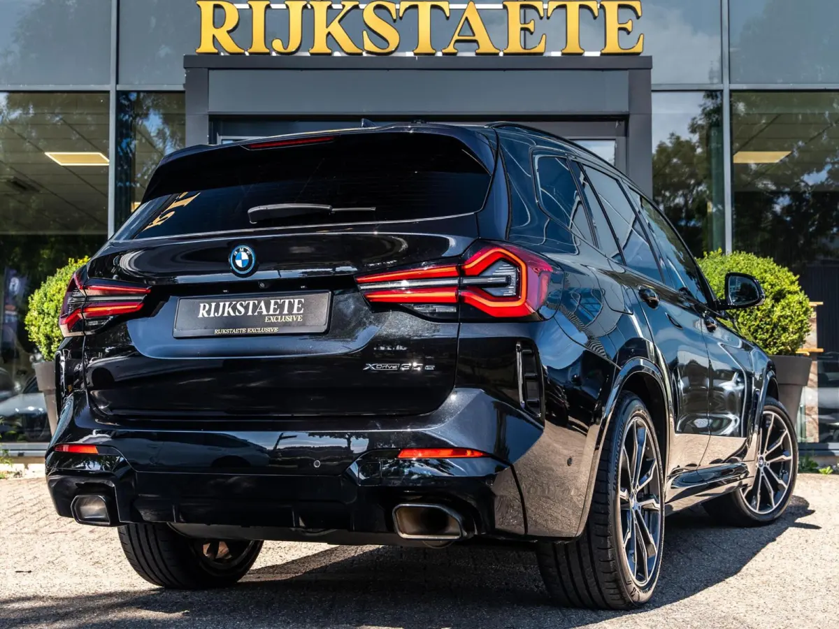 xDrive30e M-SPORT|360° CAMERA|ACC|20''|SFEERV.