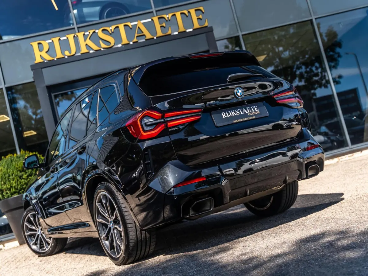 xDrive30e M-SPORT|360° CAMERA|ACC|20''|SFEERV.