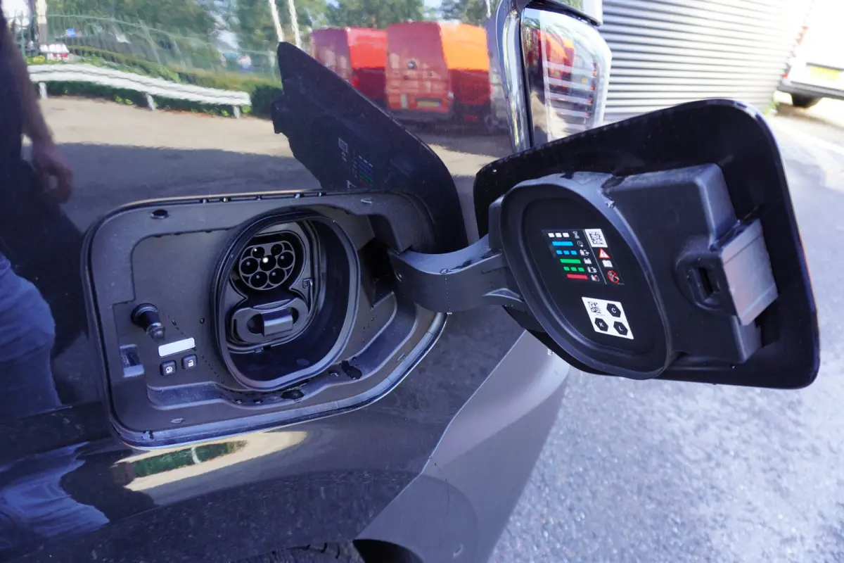 T35 L3H2 Extra long range 87 kWh 420km Range WLTP Trekhaak Tacho Apple Carplay Camera Cruise control Parkeersensoren