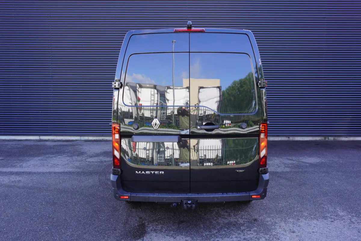 T35 L3H2 Extra long range 87 kWh 420km Range WLTP Trekhaak Tacho Apple Carplay Camera Cruise control Parkeersensoren