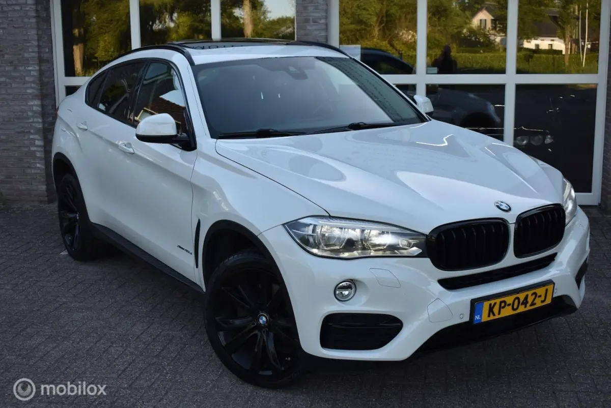 XDrive40d High Executive NLauto Weinig eigenaar Standkachel Pano