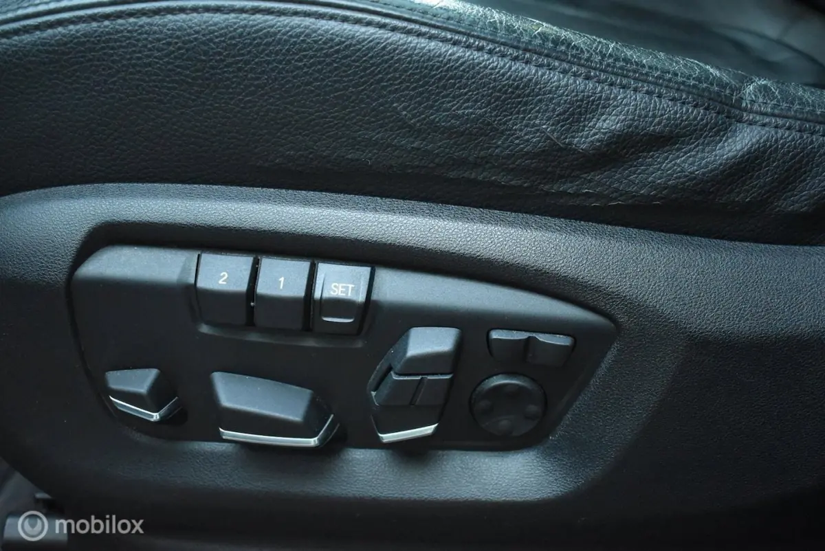 XDrive40d High Executive NLauto Weinig eigenaar Standkachel Pano