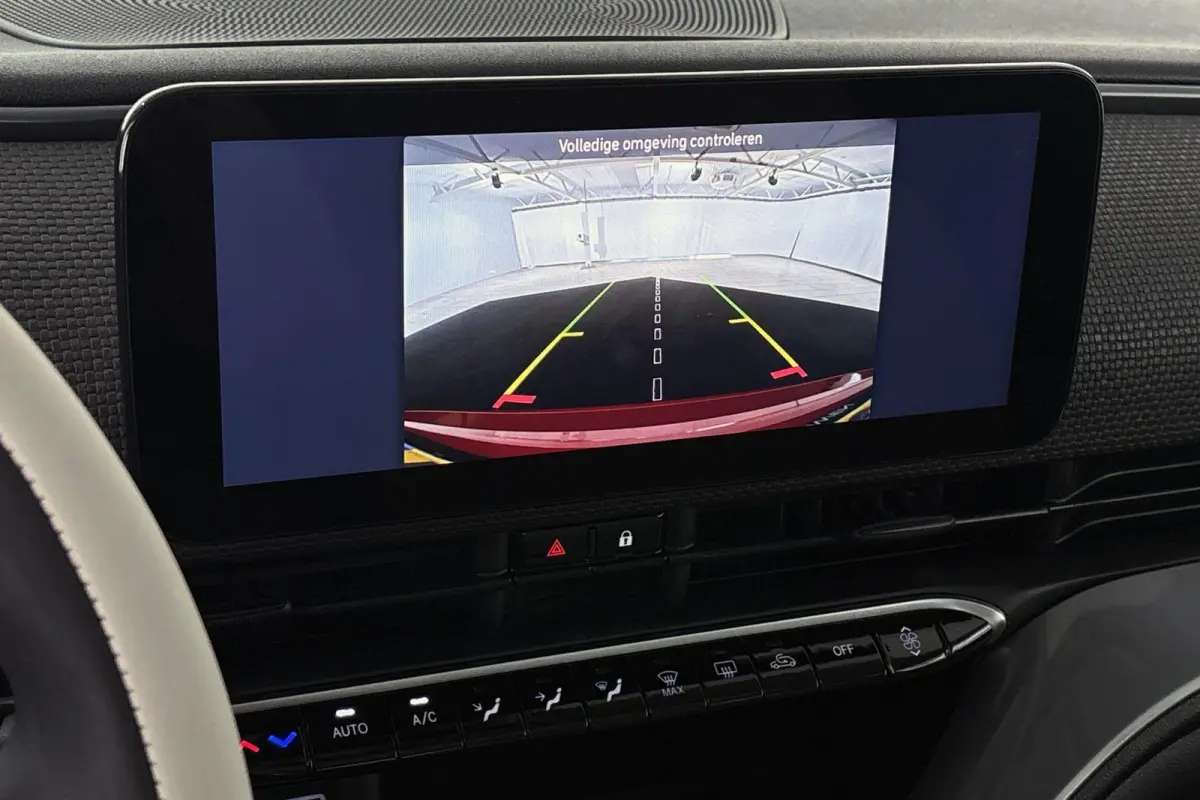 3+1 La Prima 42 kWh Panoramadak Stoelverwarming Camera Apple CarPlay