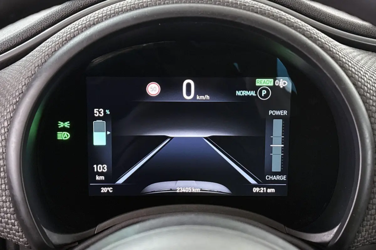 3+1 La Prima 42 kWh Panoramadak Stoelverwarming Camera Apple CarPlay