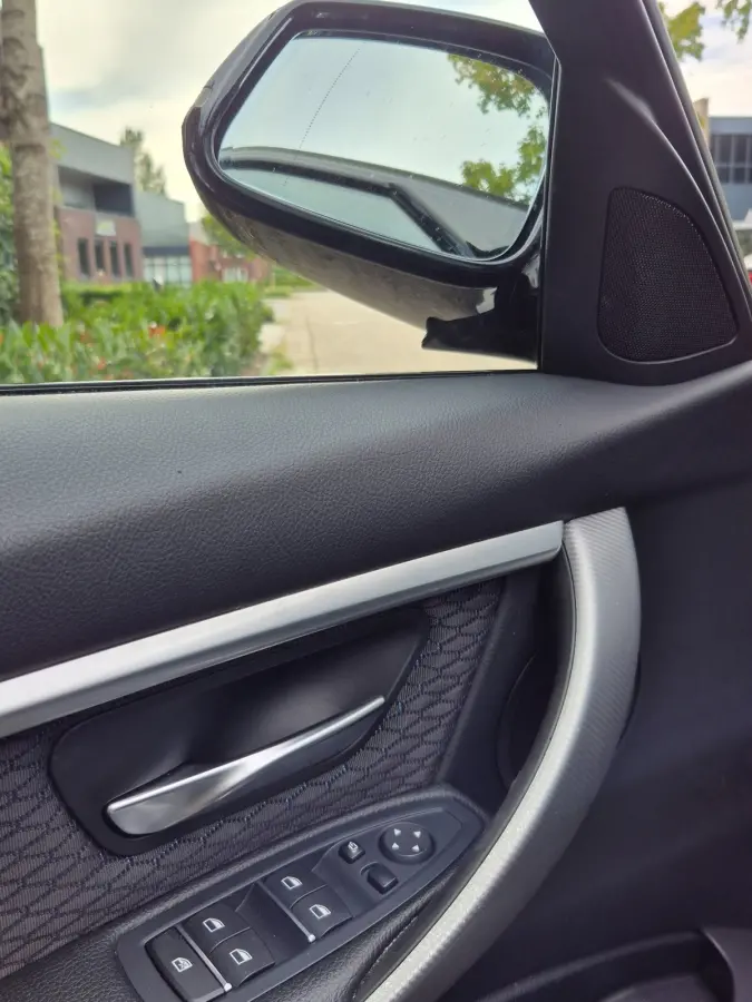 M Sport PANO HUD Apple CarPlay Trekhaak Alcantara HiFi Inklapbare spiegels NAP Corporate Lease Executive
