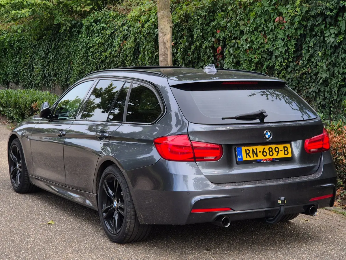 M Sport PANO HUD Apple CarPlay Trekhaak Alcantara HiFi Inklapbare spiegels NAP Corporate Lease Executive