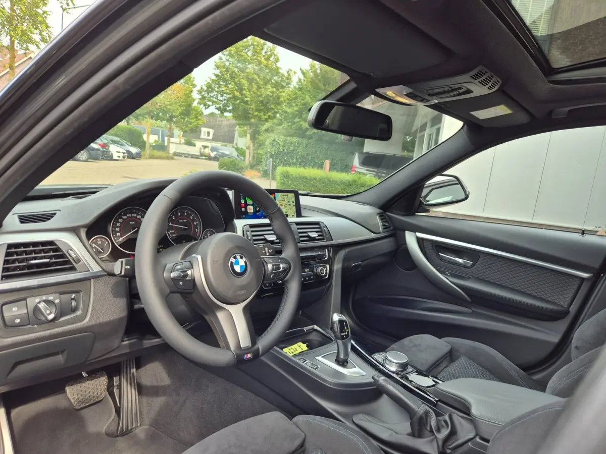 M Sport PANO HUD Apple CarPlay Trekhaak Alcantara HiFi Inklapbare spiegels NAP Corporate Lease Executive