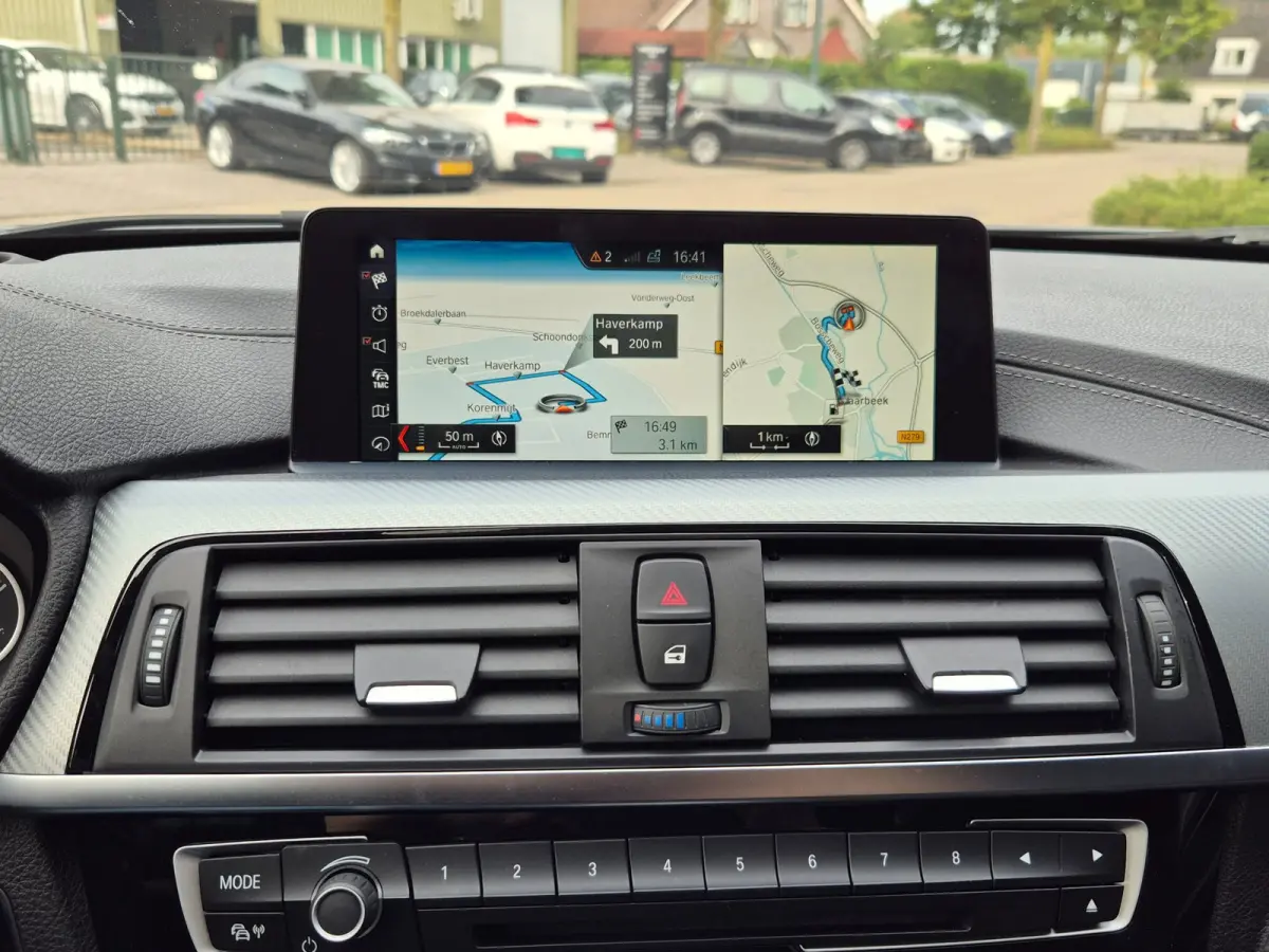 M Sport PANO HUD Apple CarPlay Trekhaak Alcantara HiFi Inklapbare spiegels NAP Corporate Lease Executive
