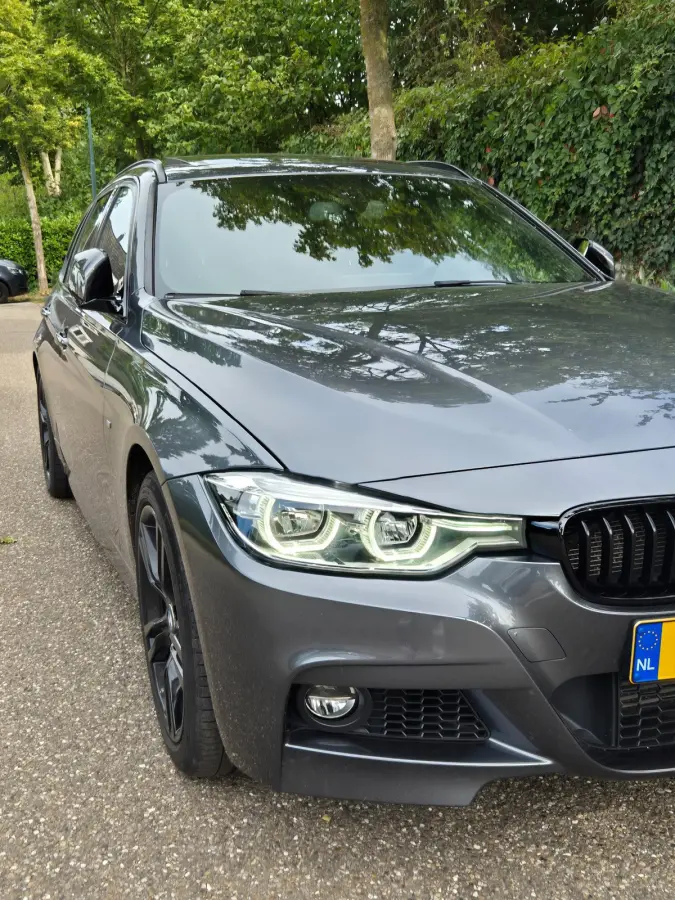 M Sport PANO HUD Apple CarPlay Trekhaak Alcantara HiFi Inklapbare spiegels NAP Corporate Lease Executive
