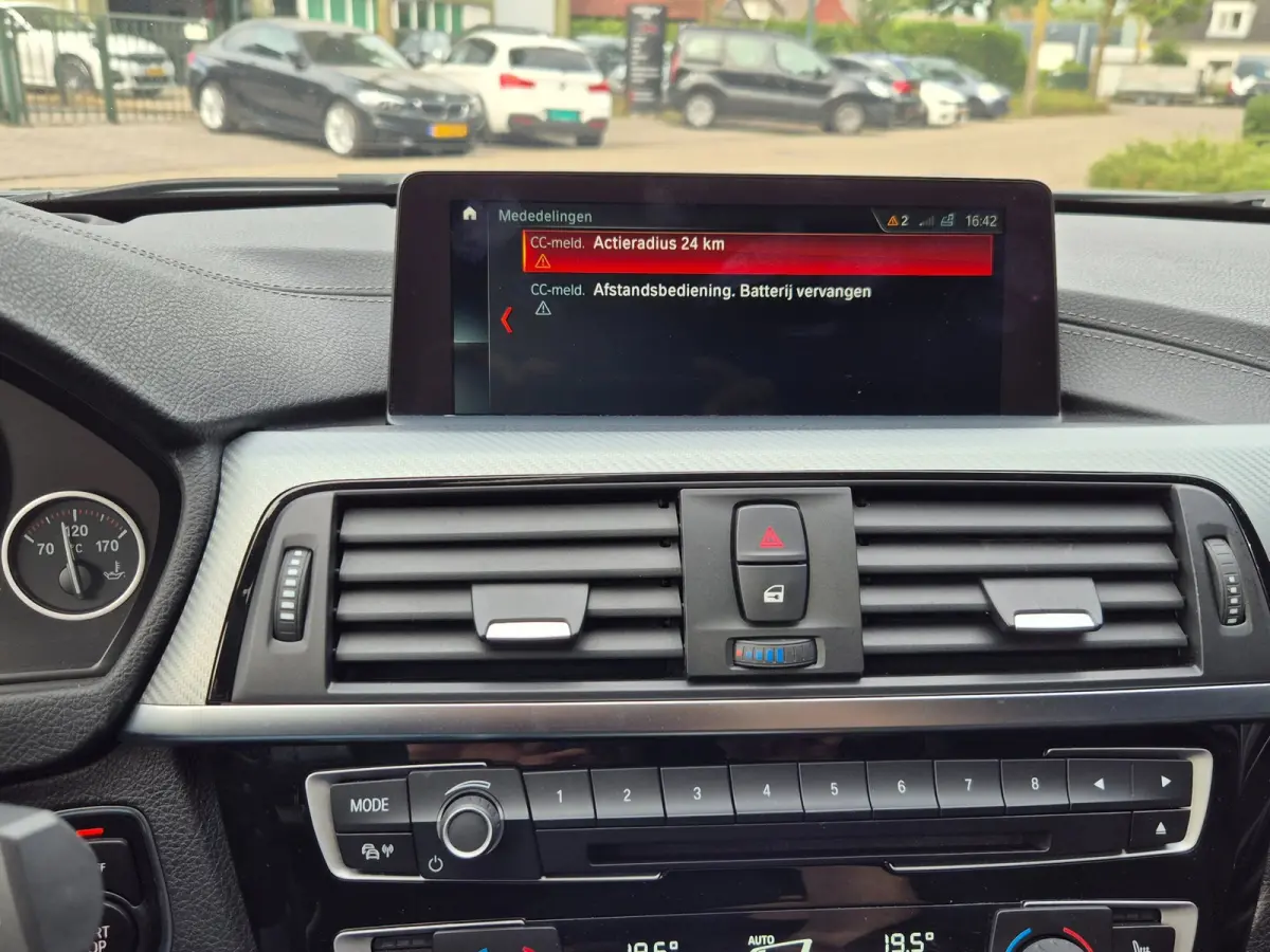 M Sport PANO HUD Apple CarPlay Trekhaak Alcantara HiFi Inklapbare spiegels NAP Corporate Lease Executive