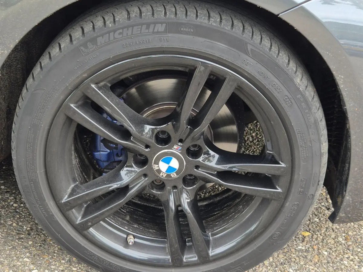 M Sport PANO HUD Apple CarPlay Trekhaak Alcantara HiFi Inklapbare spiegels NAP Corporate Lease Executive